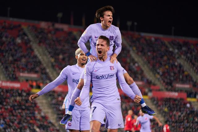 开云体育APP下载-【西甲】吕克·德容破门+连续中框 巴萨1比0胜马洛卡